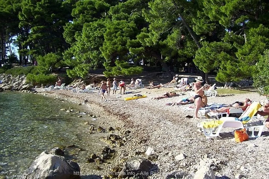 Apartment Kampor 2 Croatia