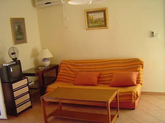 Apartment Kampor 2 Croatia