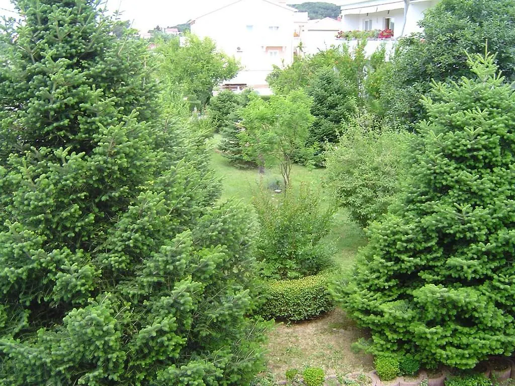Apartment Kampor 2 Croatia